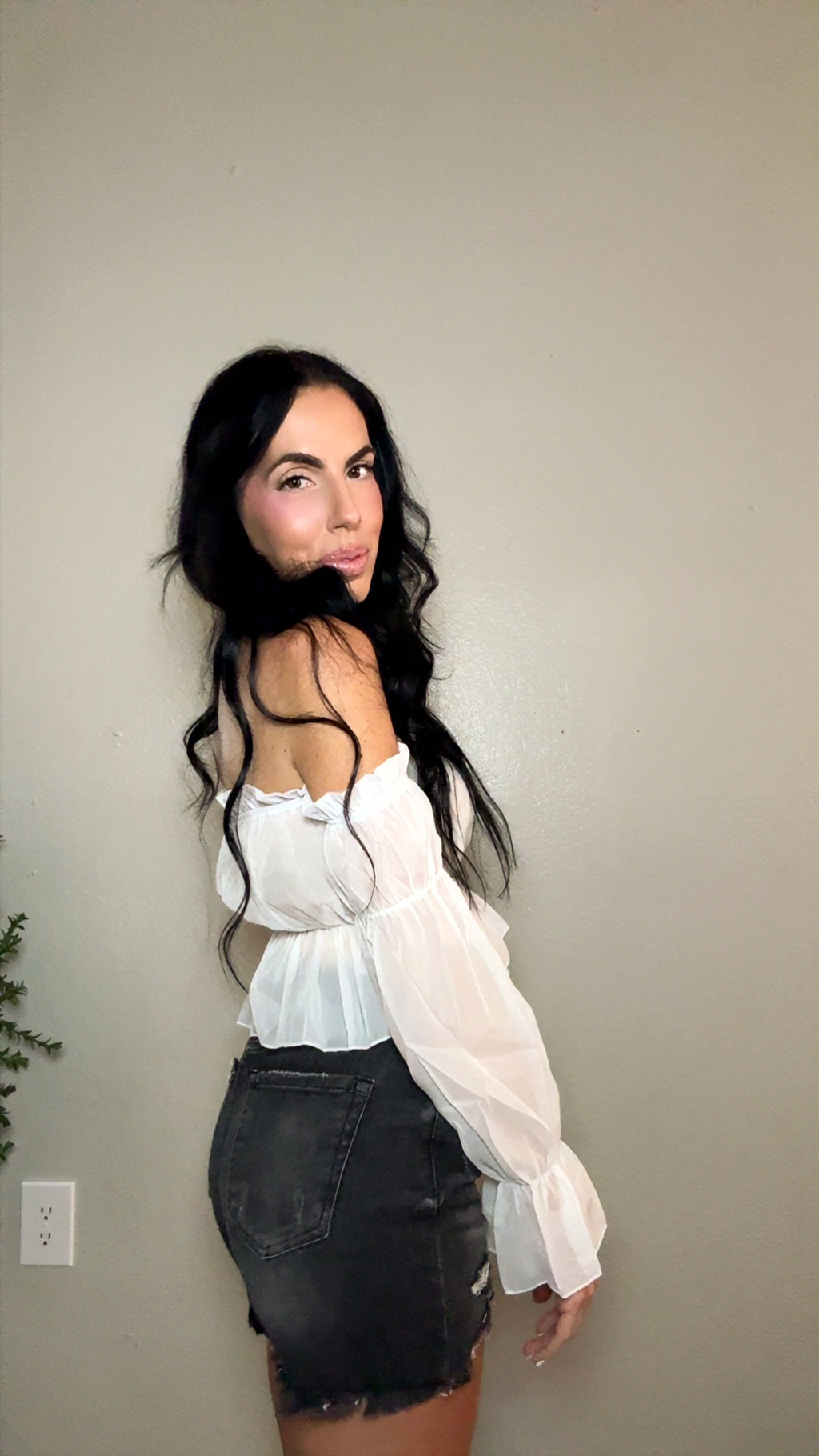 SOFT ROMANCE TOP