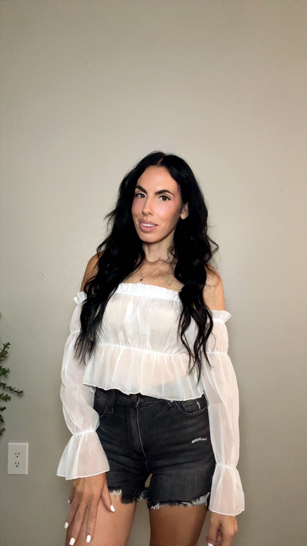 SOFT ROMANCE TOP